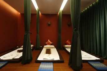 武汉洪山泰式按摩的被动瑜伽：当身体被折叠成诗